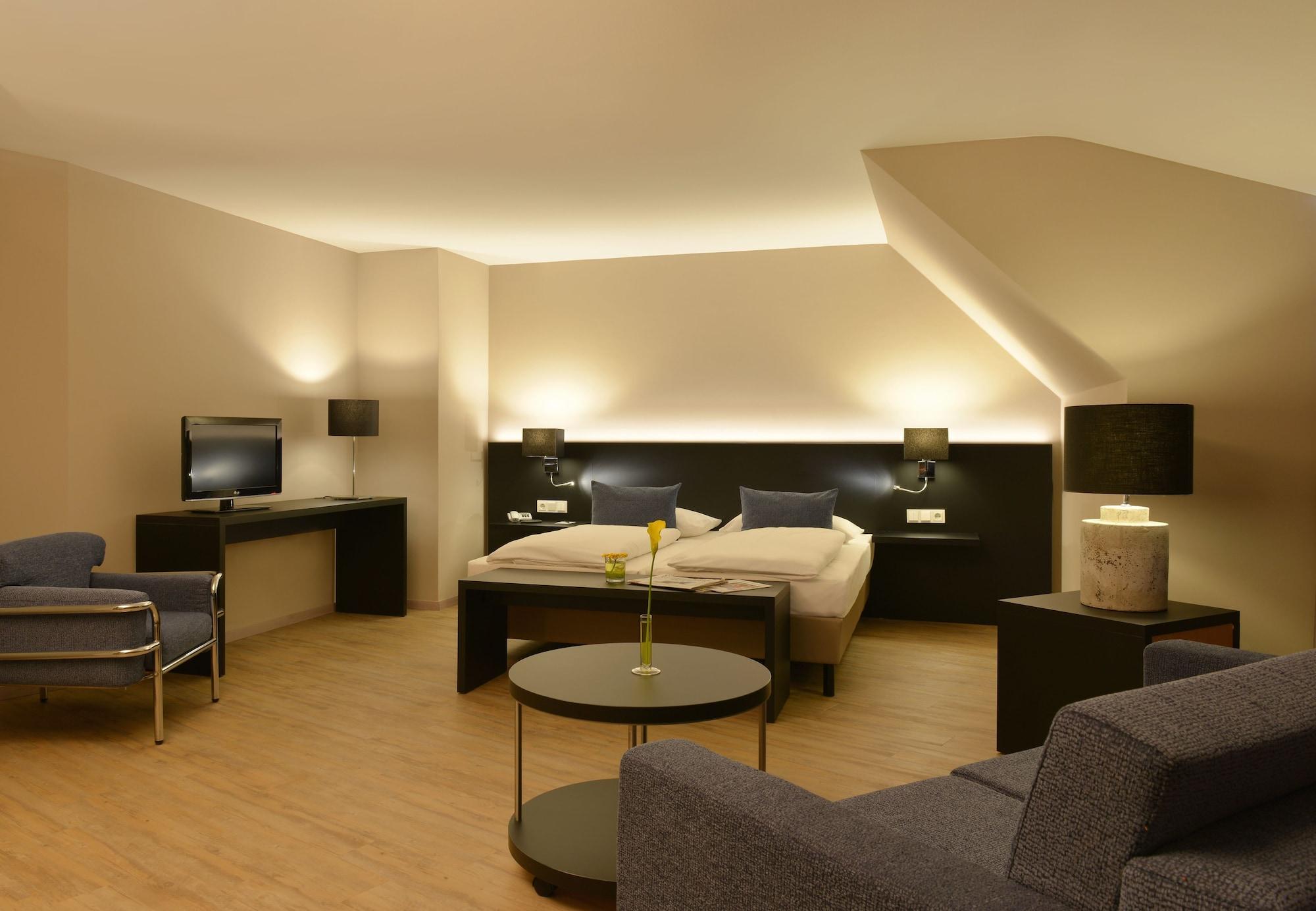 Relexa Waldhotel Schatten Stuttgart Estugarda Exterior foto