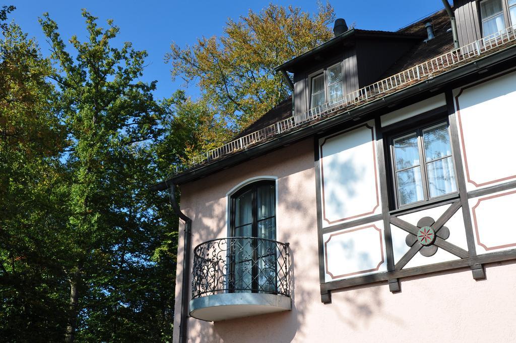 Relexa Waldhotel Schatten Stuttgart Estugarda Exterior foto